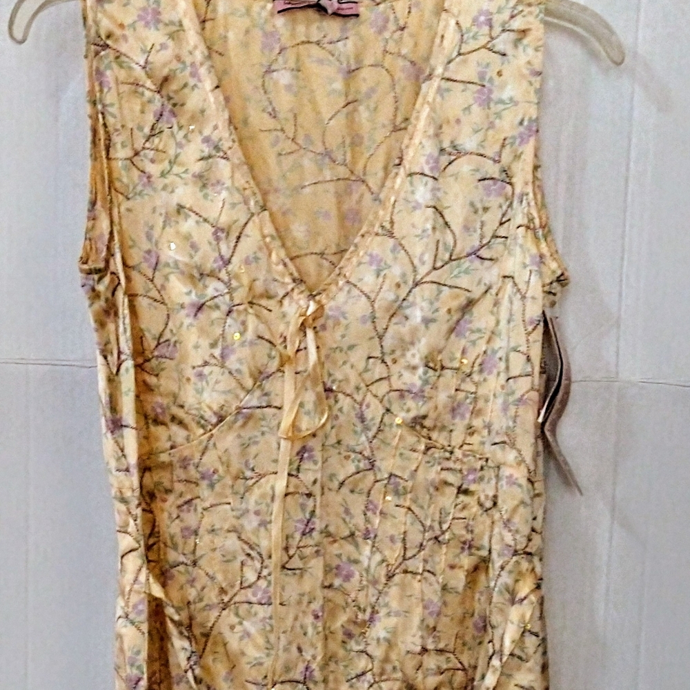 Beautiful Yellow Silk Dress With Tiny Flowers And Ruffled Tiered Hemline